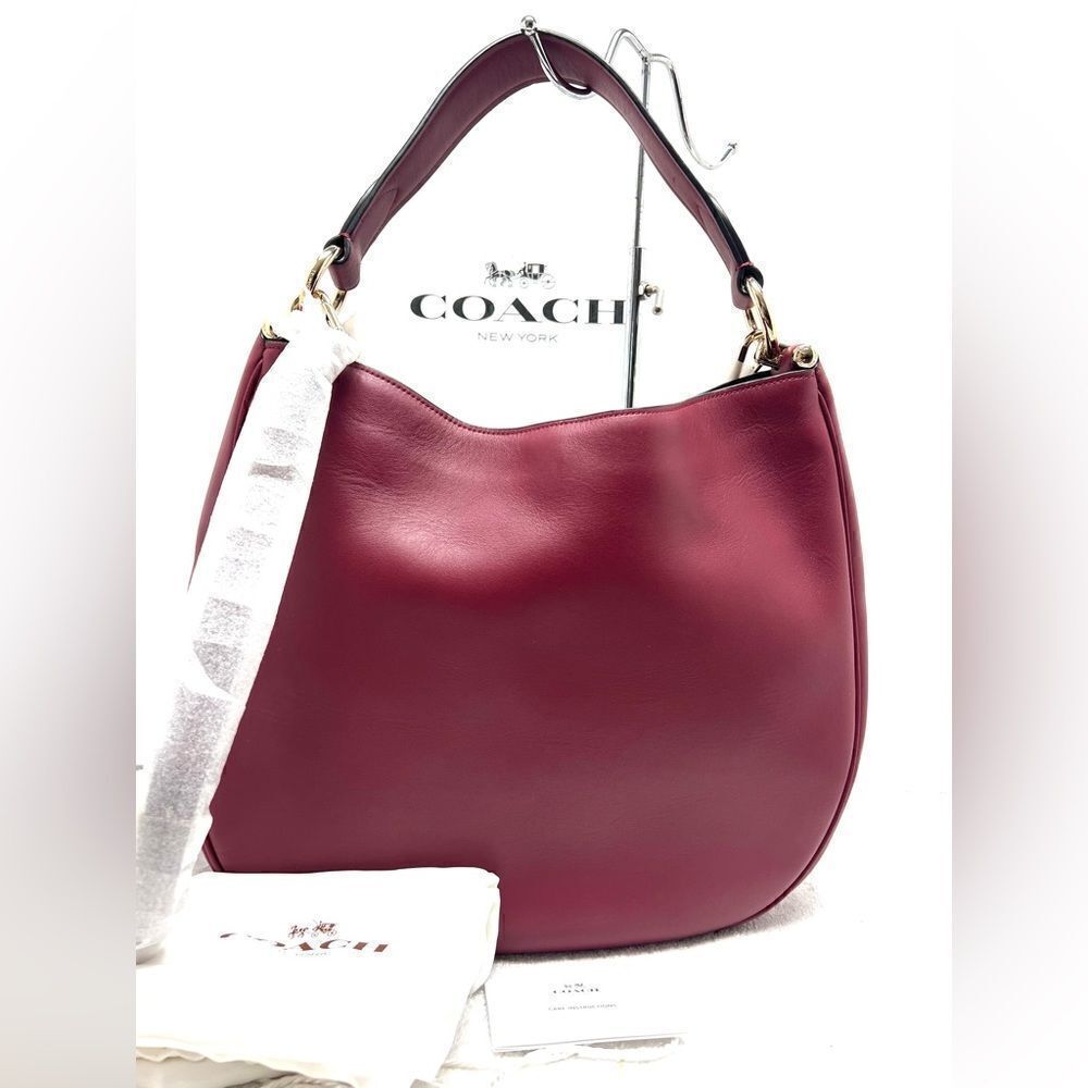🔥🎁NWT! Coach NOMAD Burnished Leather Hobo Handbag Black Cherry Msrp:$495.00 - Picture 2 of 13